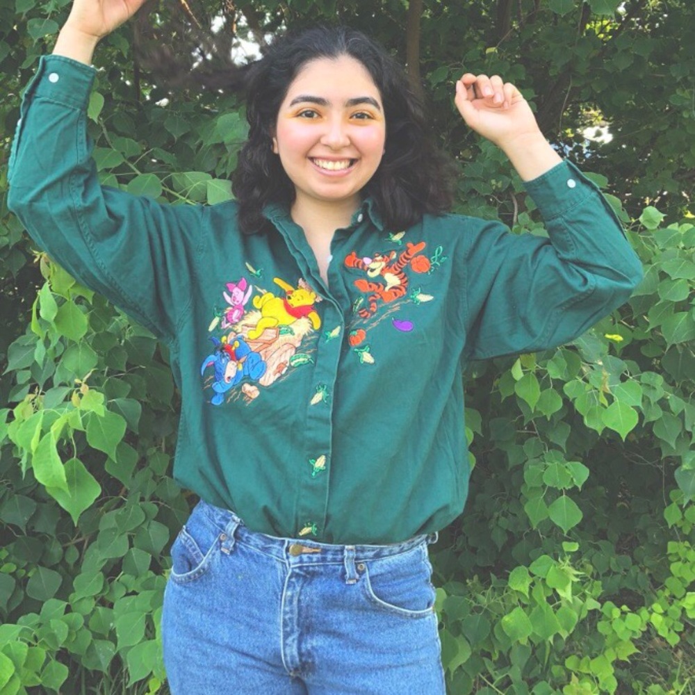 ❤️TEMPORARY SALE❤️Vintage Embroidered Shirt😍